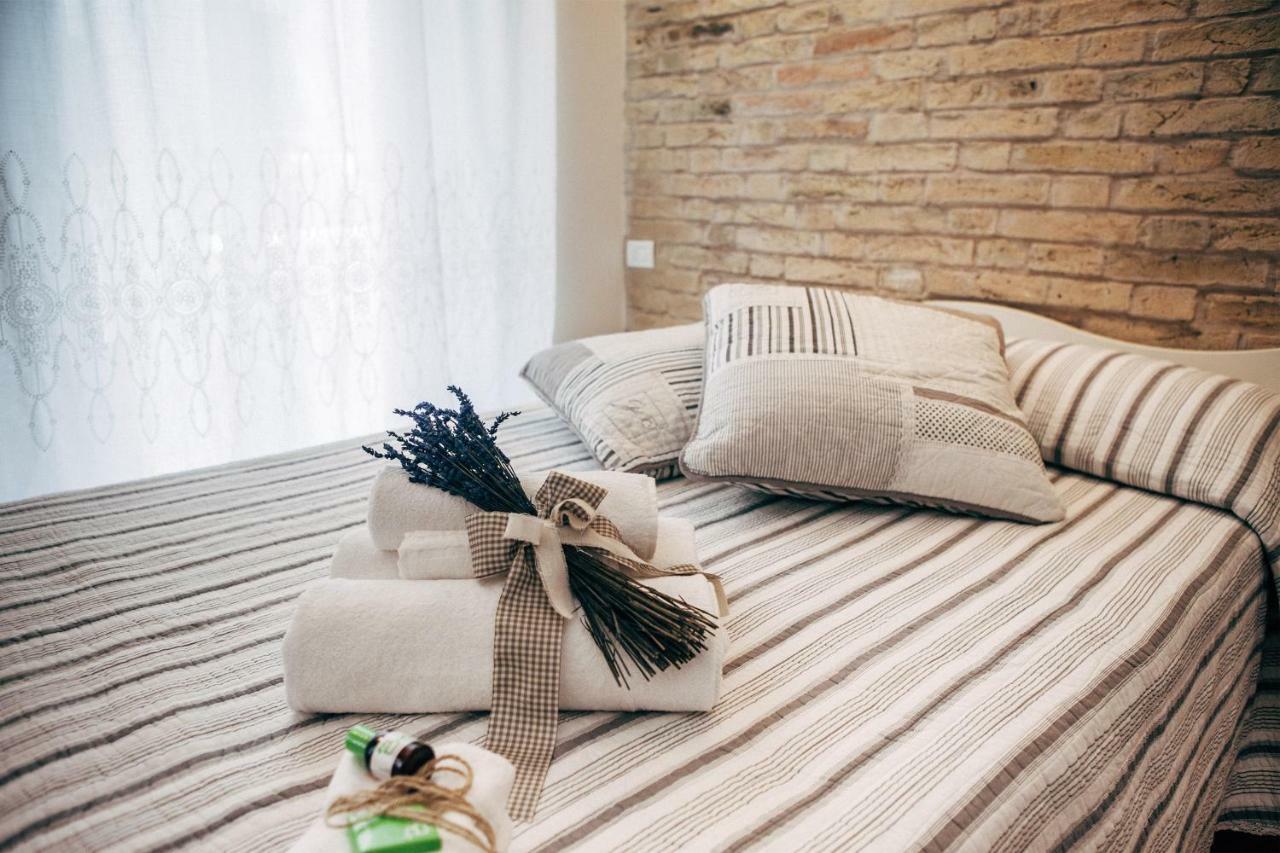 B&B Domar Civitanova Marche Exteriör bild